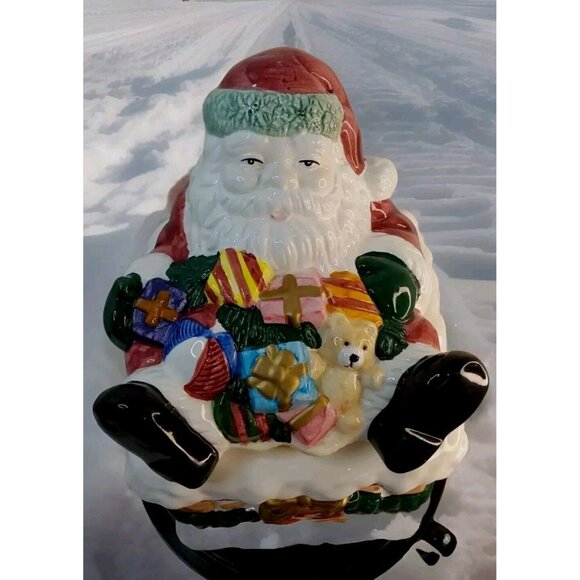 WORLD BAZAR INC, SANTA CLAUSE COOKIE JAR MADE IN CHINA 11'X7'X7' SMALL CHIP SEE - Picture 1 of 7